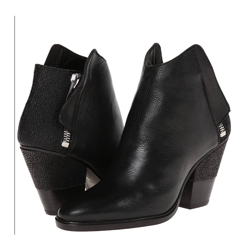 FINAL CLEARANCE Dolce Vita Harim ankle boot SZ: 9.5